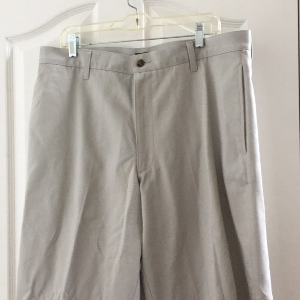 FINAL MARKDOWN Men’s Cambridge Classics Slacks (38x30)